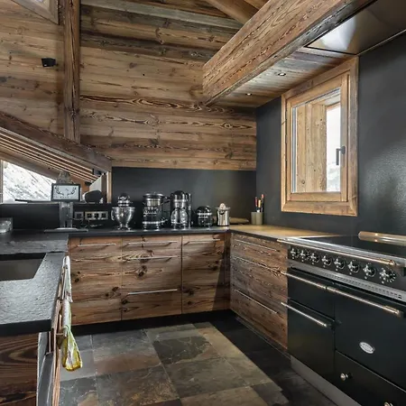 Summit Sanctuary Luxurious Chalet Above St. Anton Lejlighed